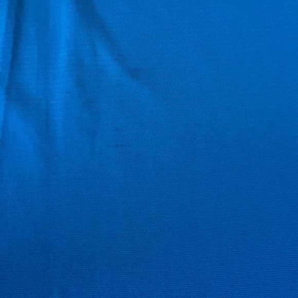 Lululemon Metal vent tank XL - Picture 3 of 4